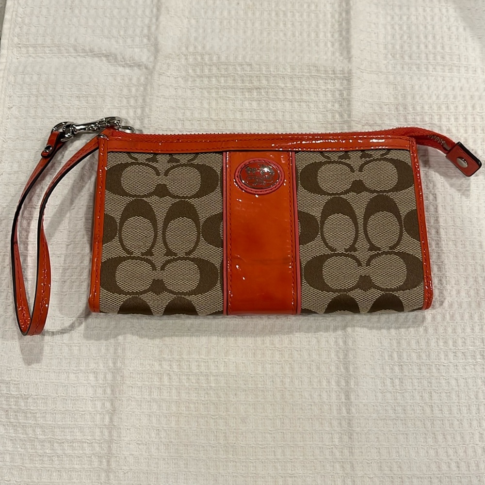 Coach hand wallet/wristlet